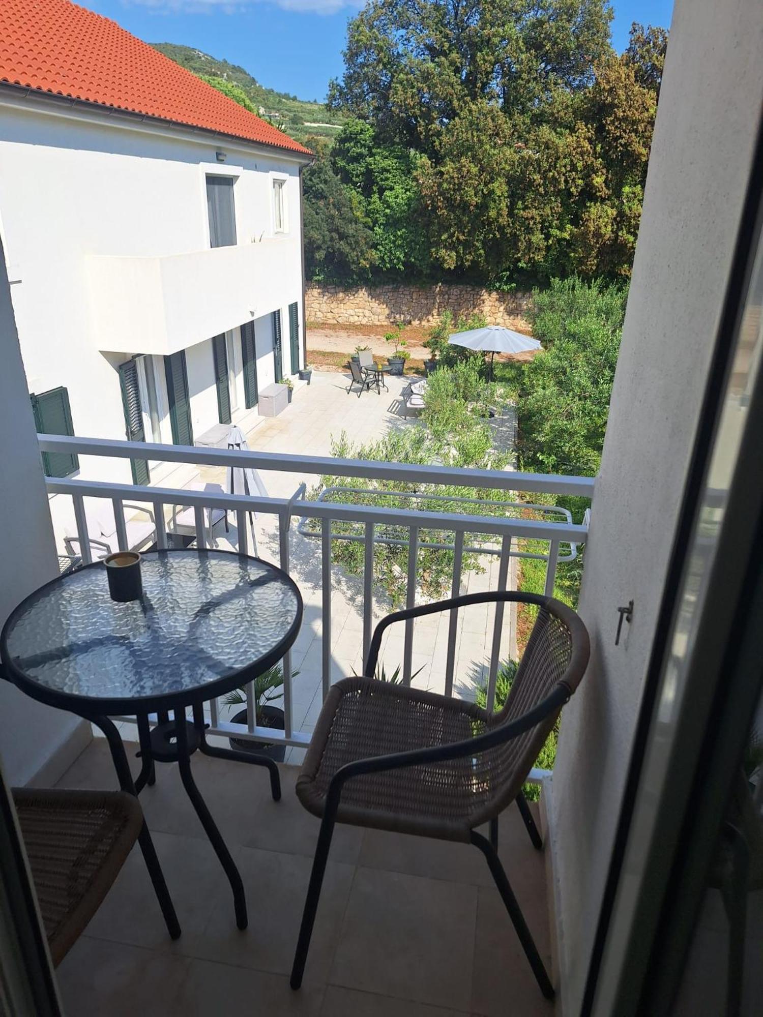 Pension Oaza Hvar Town Luaran gambar